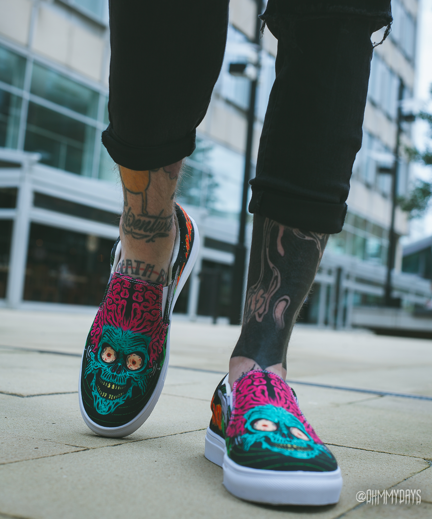 Mars Attacks! Slip-on Shoes