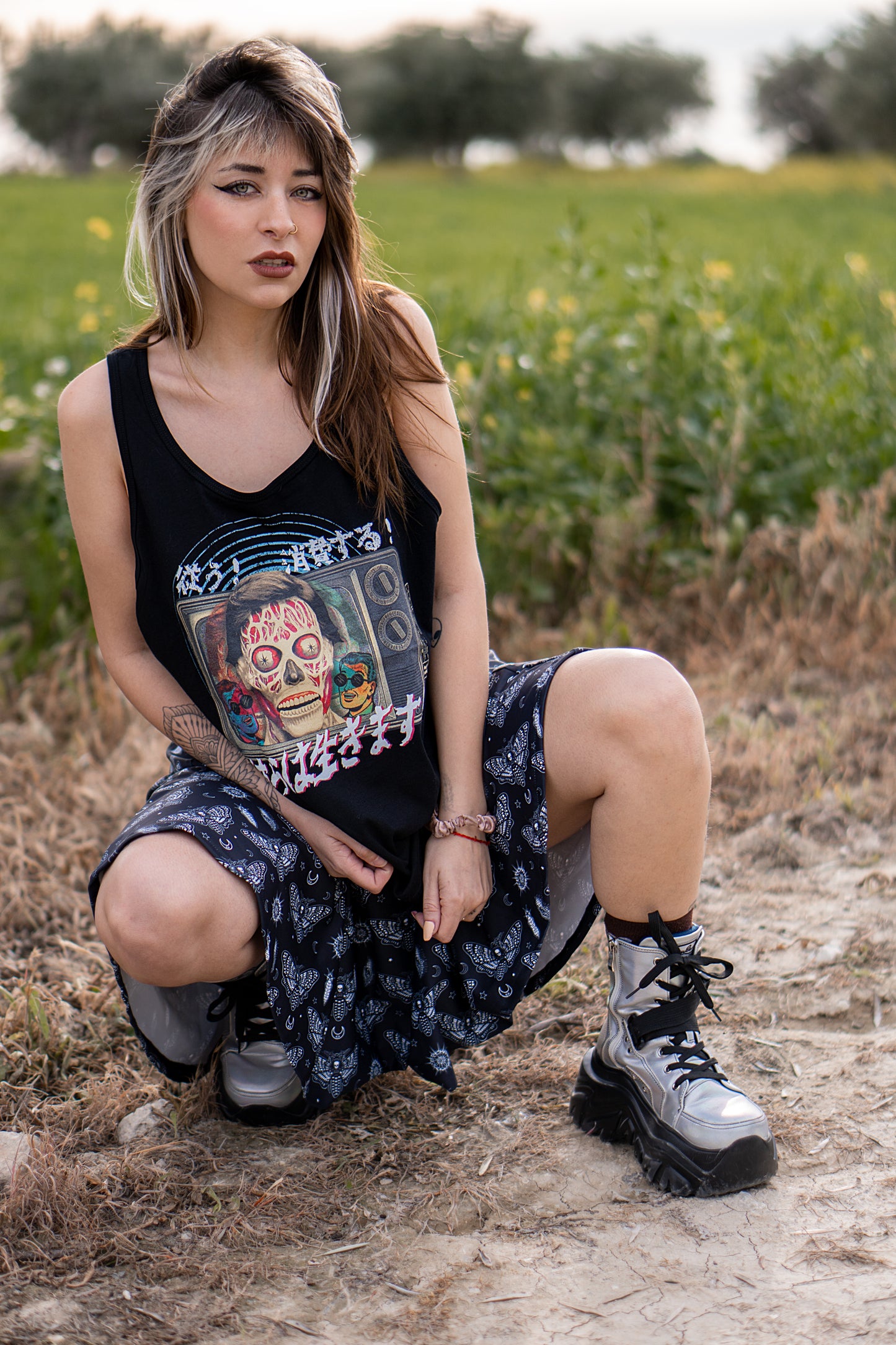 THEY LIVE! Brainwashed Horror Unisex Tank Top