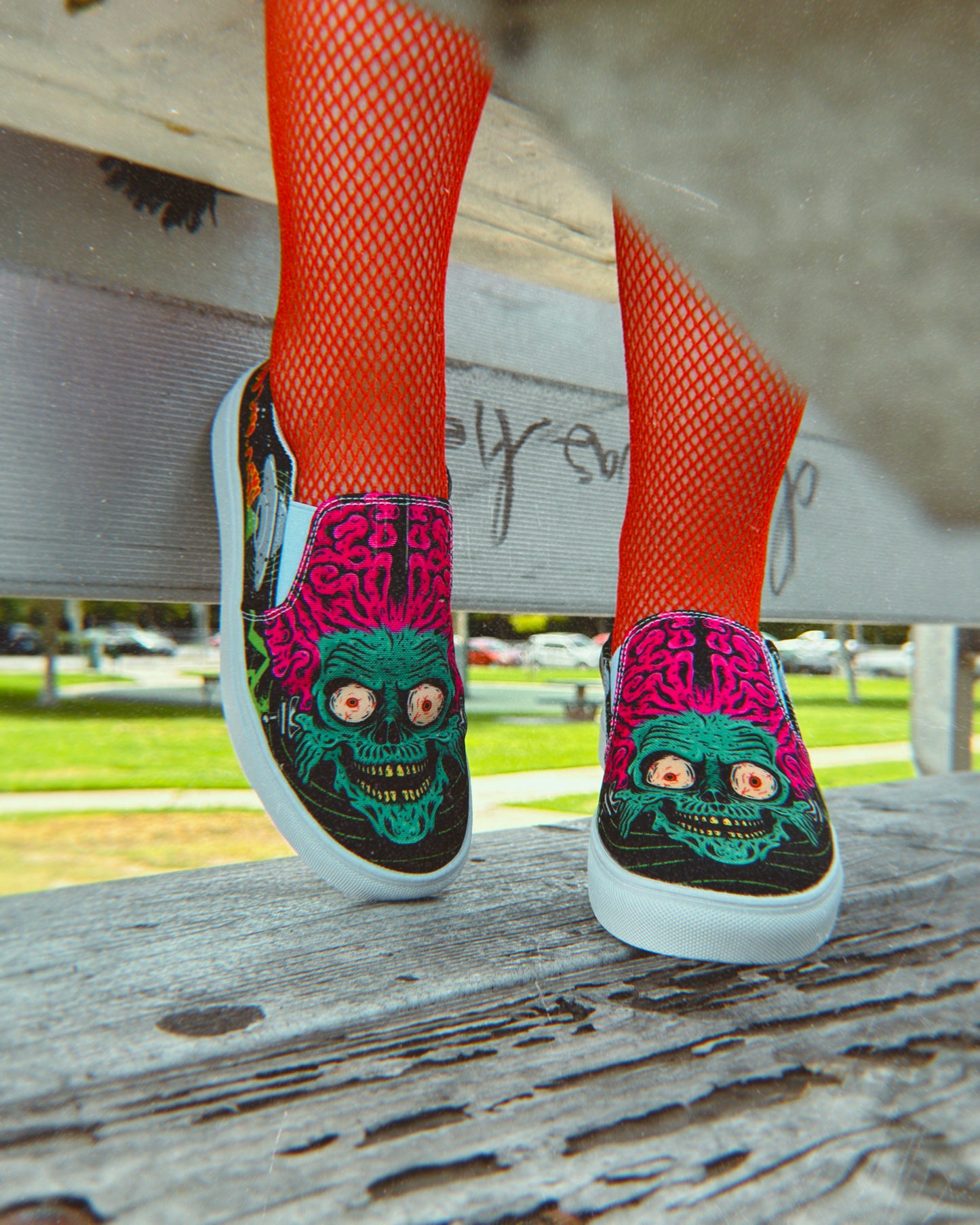Mars Attacks! Slip-on Shoes