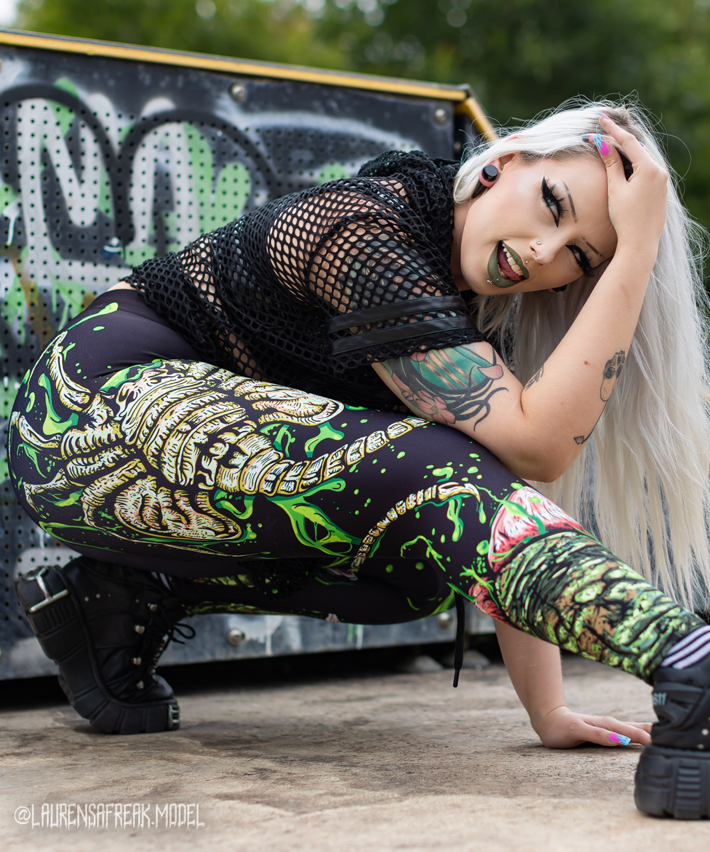 Facehugger Leggings