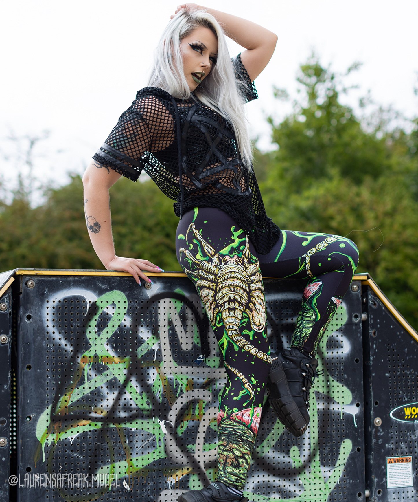 Facehugger Leggings