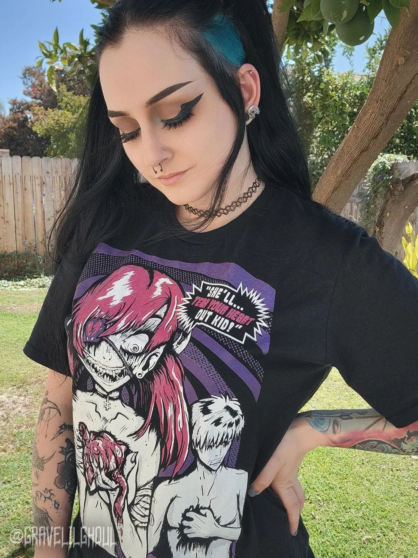 She'll Tear Your Heart Out Kid T-shirt